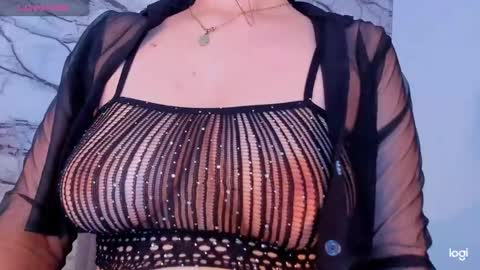 naty online show from January 10, 11:50 pm