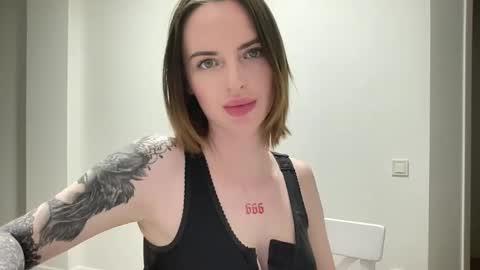 DOVE online show from September 22, 7:45 pm