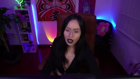 Snapshot of 1hannamontana chatting on September 29, 12:49 am 1hannamontana online show from September 29, 12:49 am