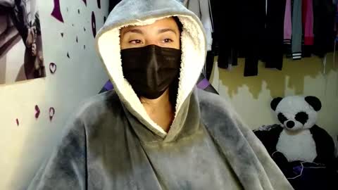 1kandylove online show from September 18, 2:43 am