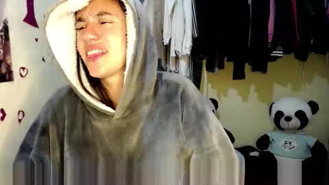 1kandylove online show from September 10, 1:38 am