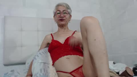 Miss Monserrate online show from February 3, 10:03 am