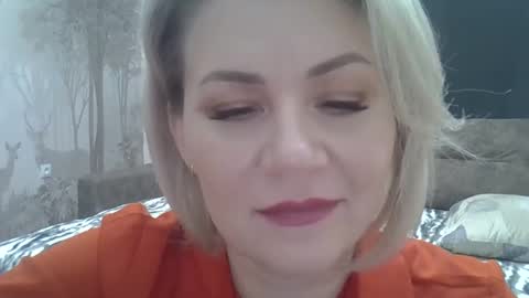 3susie online show from February 4, 12:30 pm