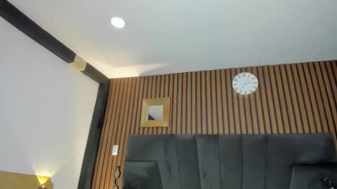 3X NAXAA online show from November 17, 2:07 pm