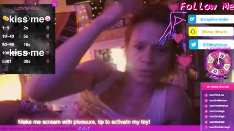 ANGELINA MYLES online show from December 2, 8:27 am