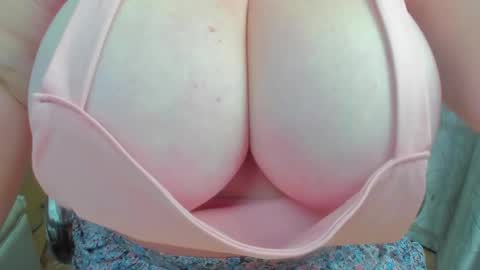 Brendi online show from February 17, 7:14 am