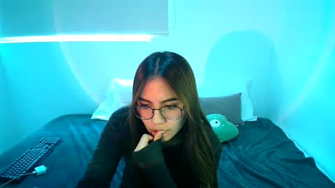 Snapshot of _abbyyyy_ chatting on September 25, 6:39 pm abby 3 online show from September 25, 6:39 pm