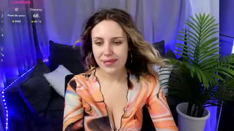 _amymoore online show from July 7, 1:30 am