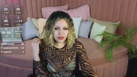 _amymoore_ online show from March 13, 2:46 am