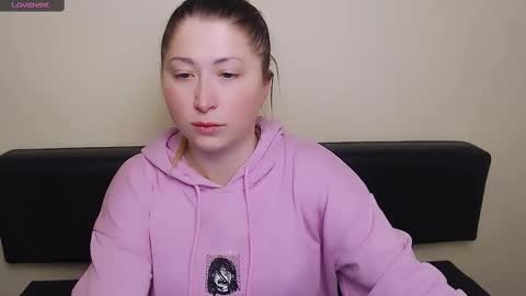 Angela online show from January 11, 7:28 am