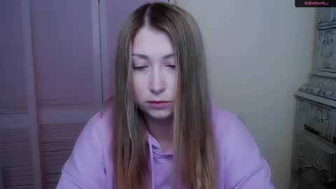 Angela online show from January 17, 7:30 am