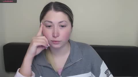 Angela online show from January 18, 10:28 am