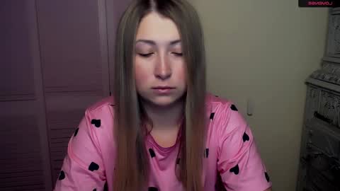 Angela online show from January 4, 7:13 am