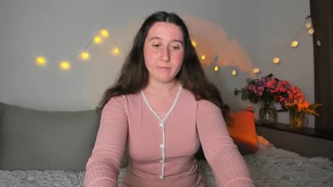 Anna online show from May 23, 7:01 pm