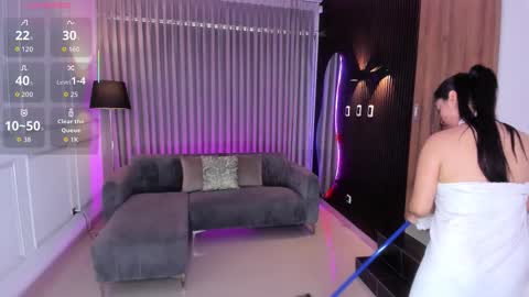 Ana online show from December 22, 7:28 pm