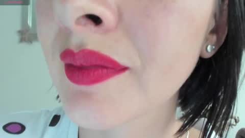 Snapshot of _antomouth_paradise chatting on February 27, 8:42 pm antonia online show from February 27, 8:42 pm