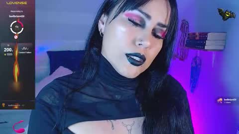 Angie online show from March 18, 3:00 am