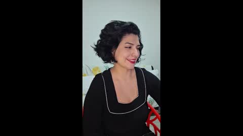 Snapshot of _atenea_golden chatting on March 7, 12:37 am atenea online show from March 7, 12:37 am