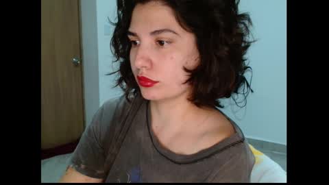 Snapshot of _atenea_golden chatting on September 27, 7:37 am atenea online show from September 27, 7:37 am