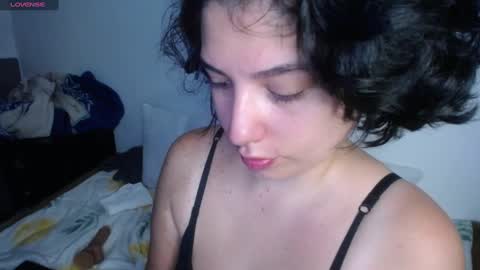 Snapshot of _atenea_golden chatting on December 24, 9:39 am atenea online show from December 24, 9:39 am