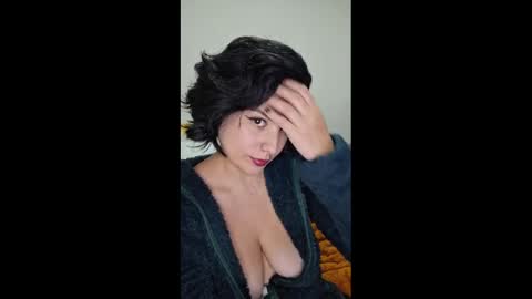 Snapshot of _atenea_golden chatting on March 3, 9:56 pm atenea online show from March 3, 9:56 pm