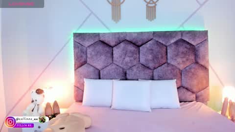 _aurora_collins_ online show from January 8, 12:42 pm