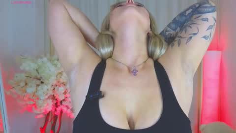 Jess online show from October 24, 3:46 am