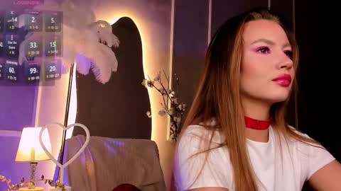 Bella online show from February 10, 8:23 pm