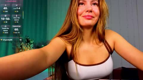 Bella online show from March 10, 8:46 pm