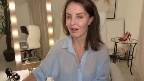 Beylly online show from March 11, 1:26 am