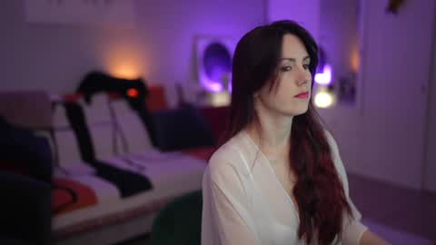 Lili online show from February 8, 5:44 am