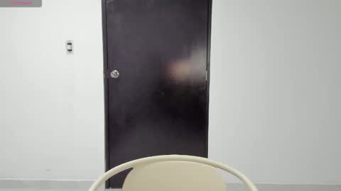 _blairwest_ online show from December 20, 5:39 pm