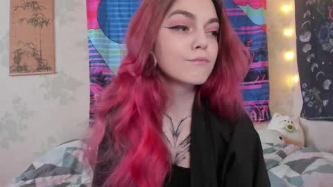 Snapshot of _caroline_coy chatting on March 7, 11:51 am Caroline online show from March 7, 11:51 am
