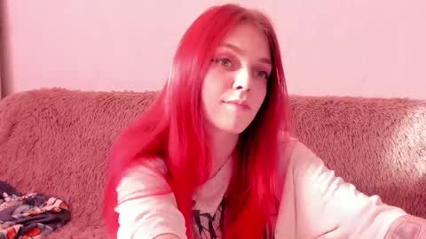 Snapshot of _caroline_coy chatting on October 7, 11:58 am Caroline online show from October 7, 11:58 am
