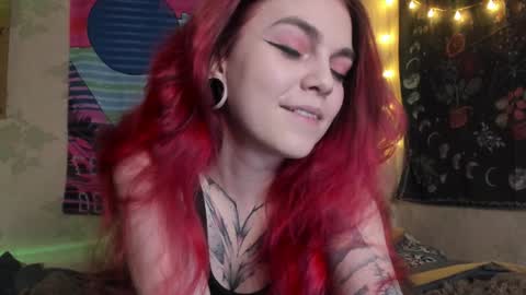 Snapshot of _caroline_coy chatting on January 23, 3:43 pm Caroline online show from January 23, 3:43 pm