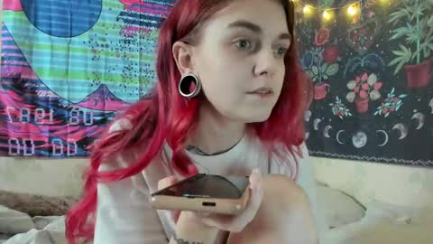 Snapshot of _caroline_coy chatting on February 21, 12:06 pm Caroline online show from February 21, 12:06 pm
