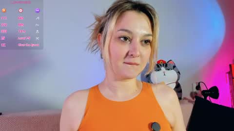 Christina Chris online show from May 28, 9:07 am