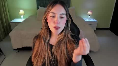 Charlote online show from February 25, 10:41 pm