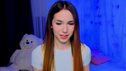 Snapshot of _cindy_lou_ chatting on September 18, 8:40 pm Cindy . online show from September 18, 8:40 pm