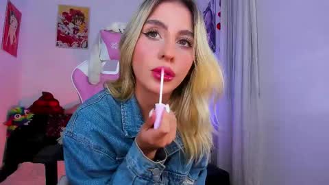  Chloe  online show from September 24, 5:28 am