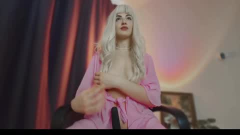 D online show from March 2, 7:15 am