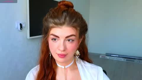 D online show from February 20, 11:42 am