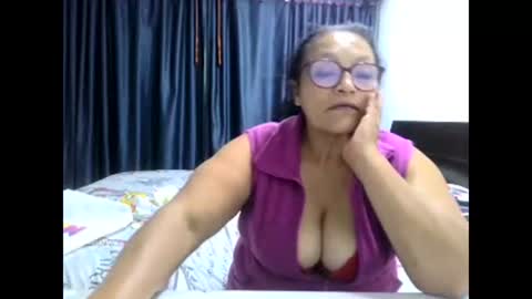 _cristal15 online show from November 12, 3:48 am
