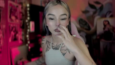 Snapshot of _darkkitty_ chatting on December 25, 4:22 am paula online show from December 25, 4:22 am