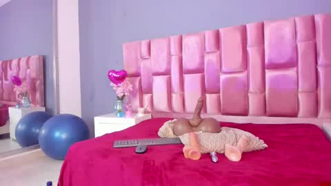 Snapshot of _dirty_sandy_ chatting on February 12, 8:29 pm SANDY online show from February 12, 8:29 pm