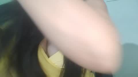 _dreamgirl_0 online show from April 13, 10:16 am