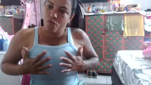 _emilimilf online show from July 17, 8:34 pm