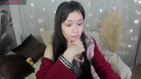 _emily__strike_ online show from January 19, 9:44 am