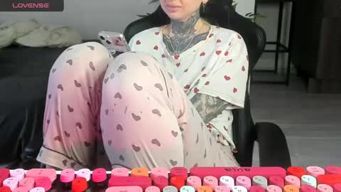 Alis online show from June 5, 9:04 am
