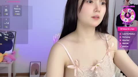 Flipped online show from February 10, 6:24 pm